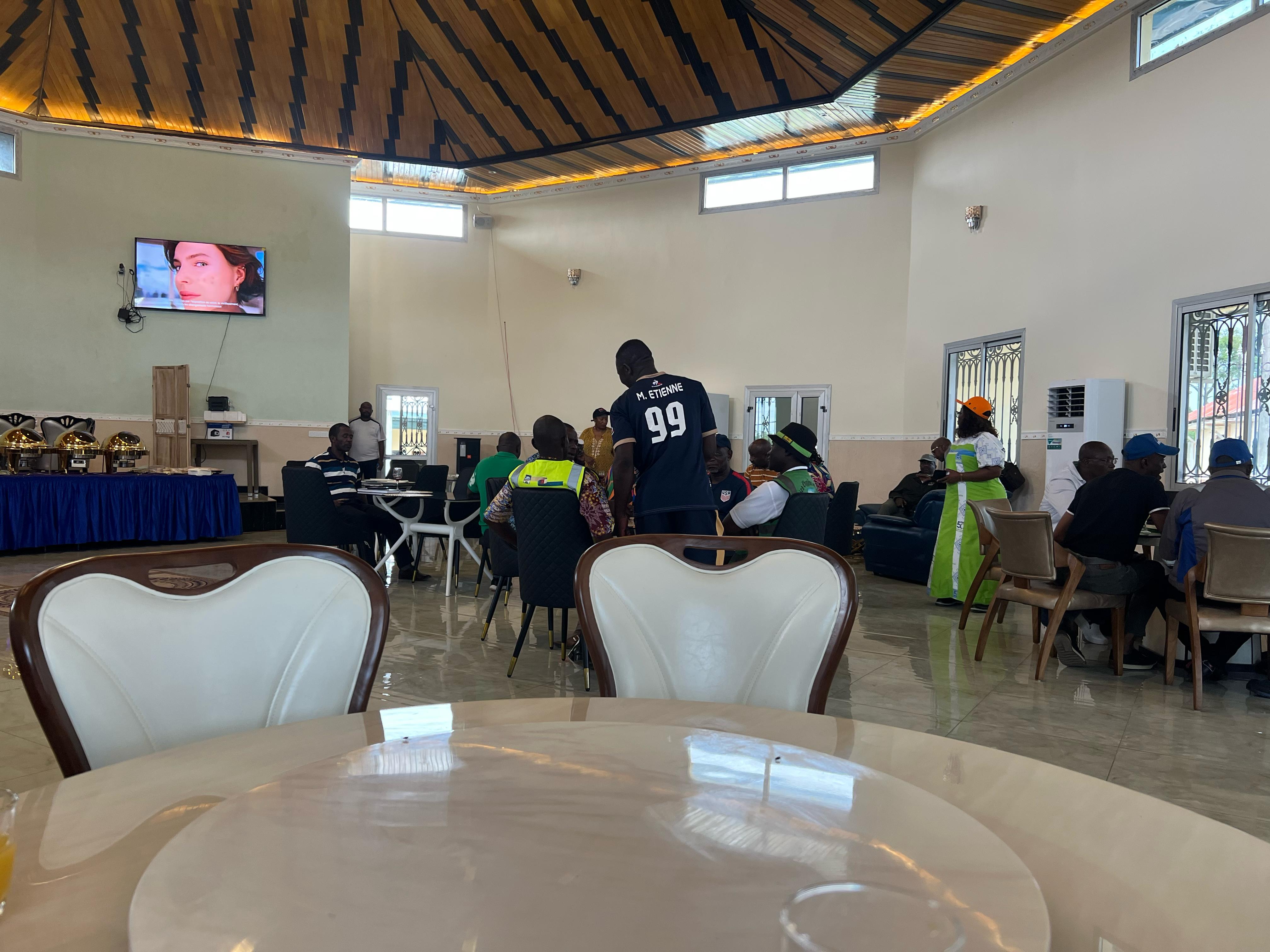 Restaurant - Image 13